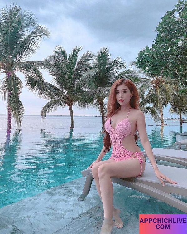 Pinky Bảo Trân Diện Bikini Hình 6