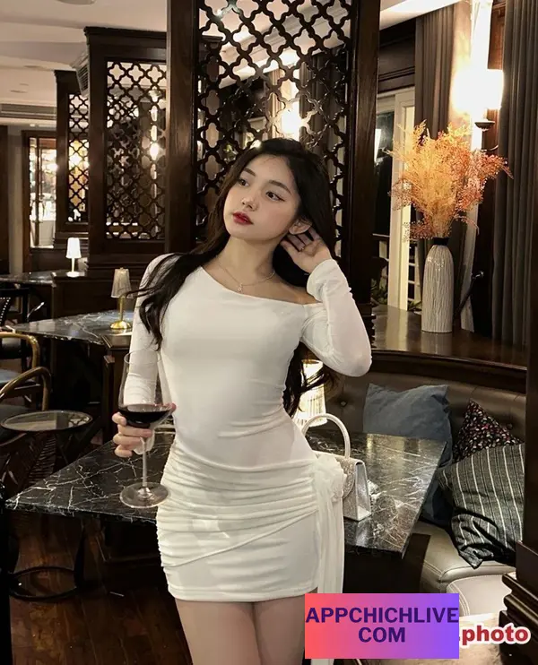 Quỳnh Trương Hot Tiktoker Hình 6